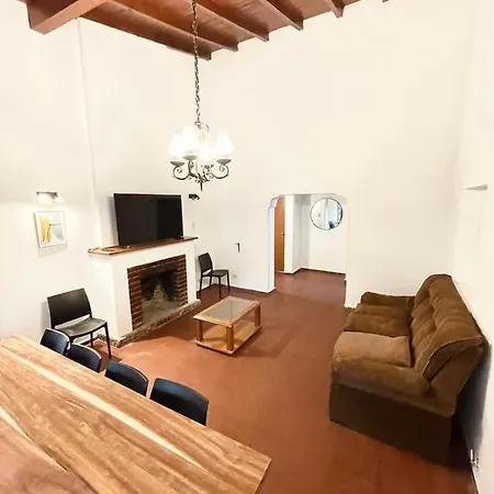 Hermosa Y Amplia Casa En La Mejor Ubicacion De Chacras, Con Piscina Y Jardin Lujan de Cuyo Exterior photo