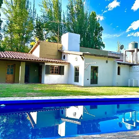 Hermosa Y Amplia Casa En La Mejor Ubicacion De Chacras, Con Piscina Y Jardin Lujan de Cuyo Exterior photo