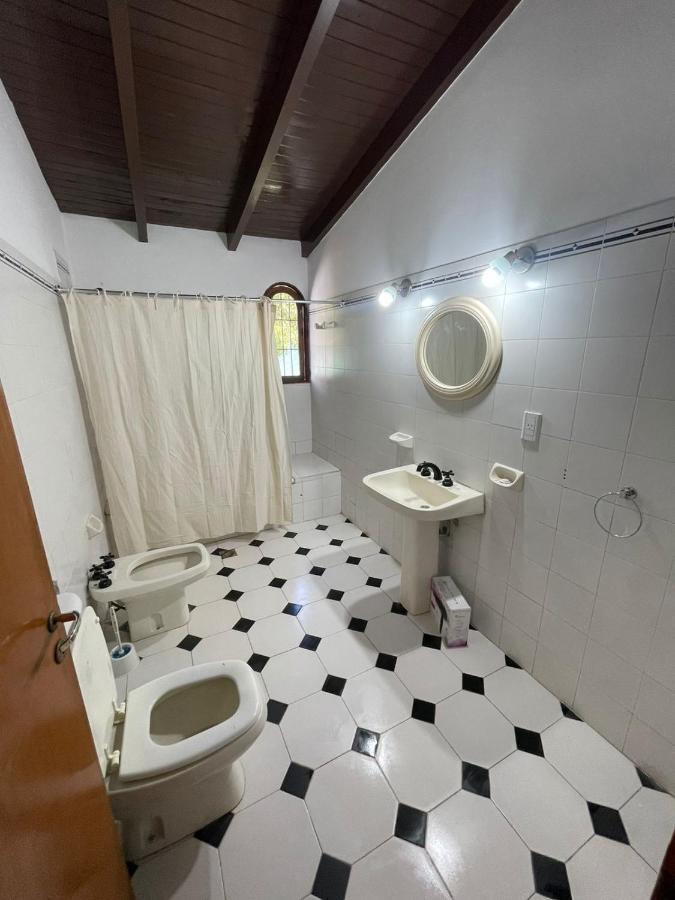 Hermosa Y Amplia Casa En La Mejor Ubicacion De Chacras, Con Piscina Y Jardin * Lujan de Cuyo